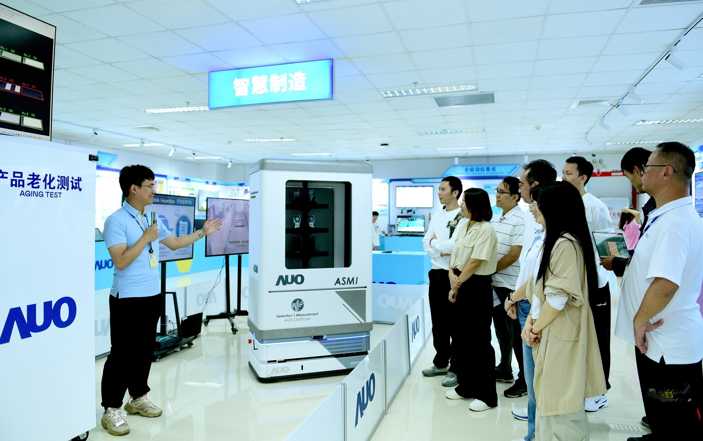 88BIFA廈門將5G+ABC技術串聯生產管理全流程，打通研發、採購、生管、製程、設備、品質等產品全生命週期製造流程，完成數位化設計、智慧供應鏈、智慧座艙、全流程設備管理、資料驅動優化、智慧線上檢測、智慧品管等自我調整生產模式升級